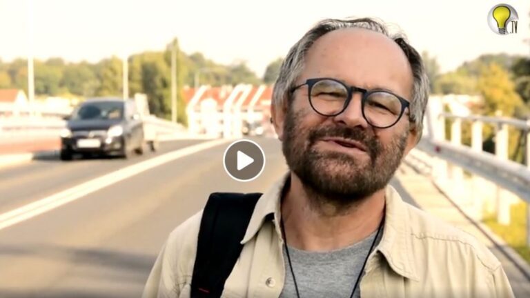 Didaskalia do zszywania miasta.