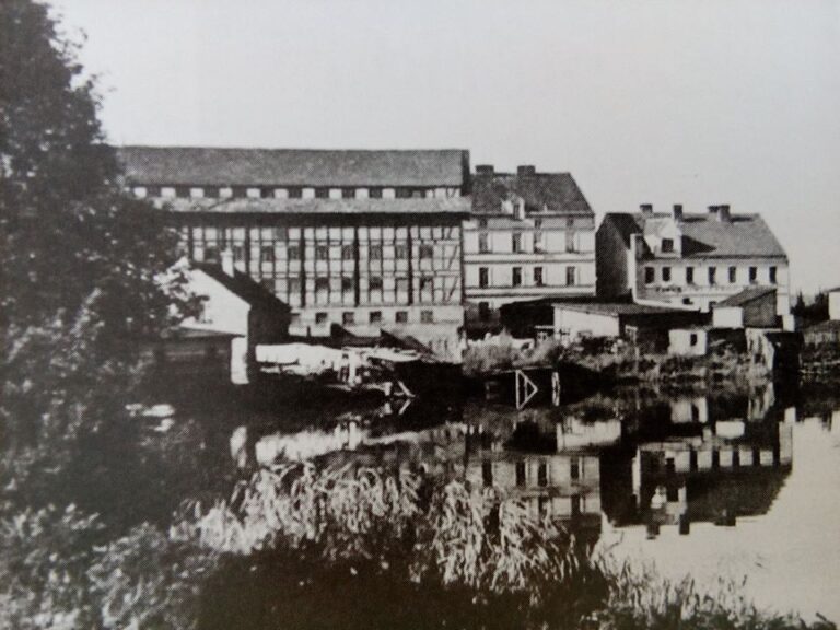 Quiz: Tych budynków już nie znajdziesz w Ostródzie